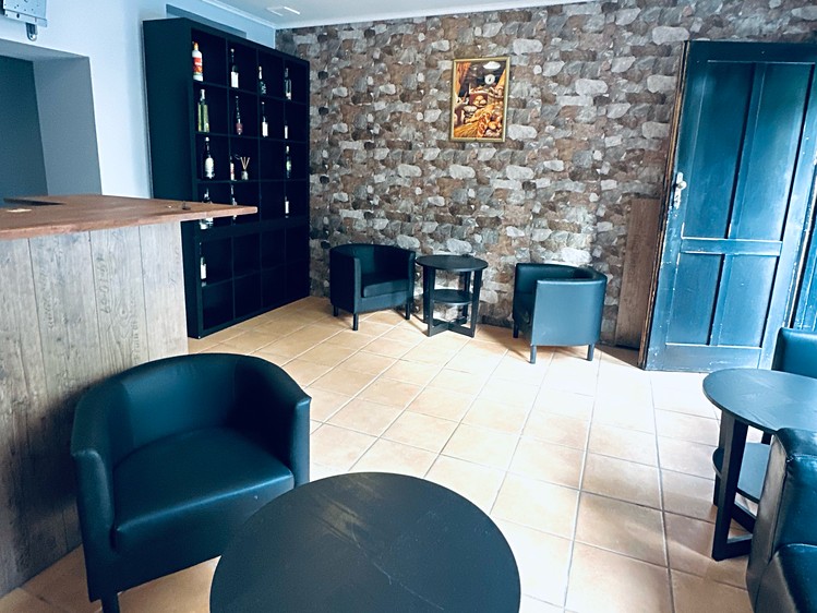 Prodej komerčního prostoru, 270 m² (67 z 80)