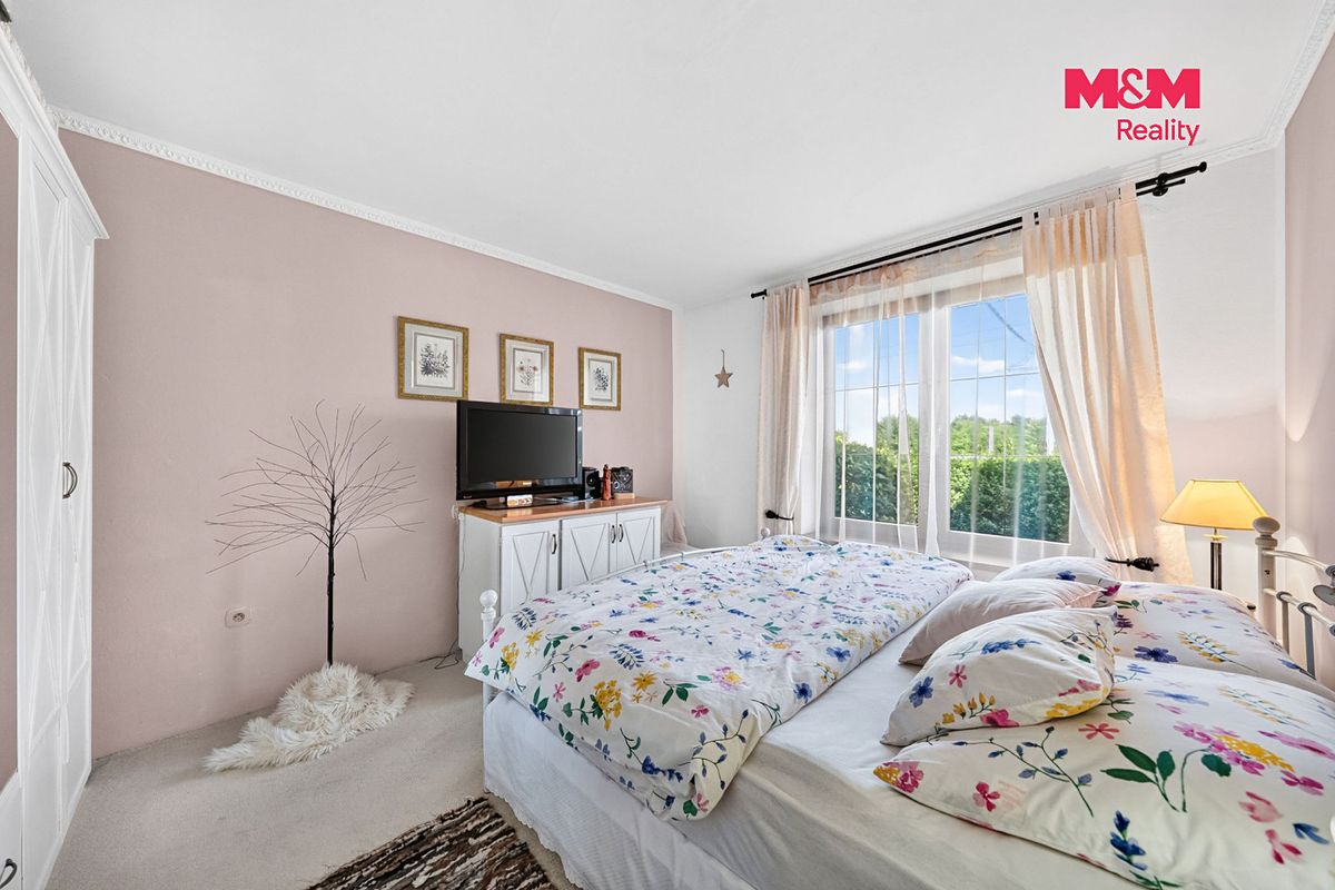 Prodej rodinného domu 128 m², pozemek 517 m² – fotografie 3