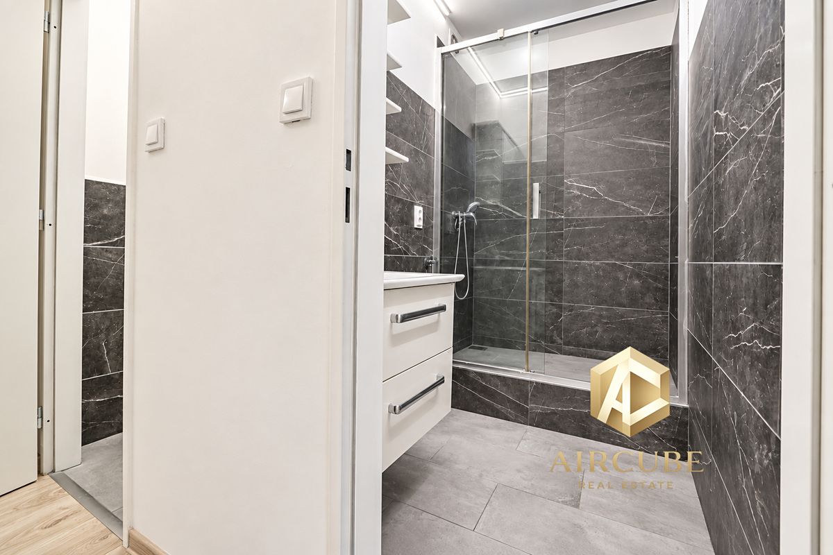 Pronájem bytu 2+kk 45 m² – fotografie 2