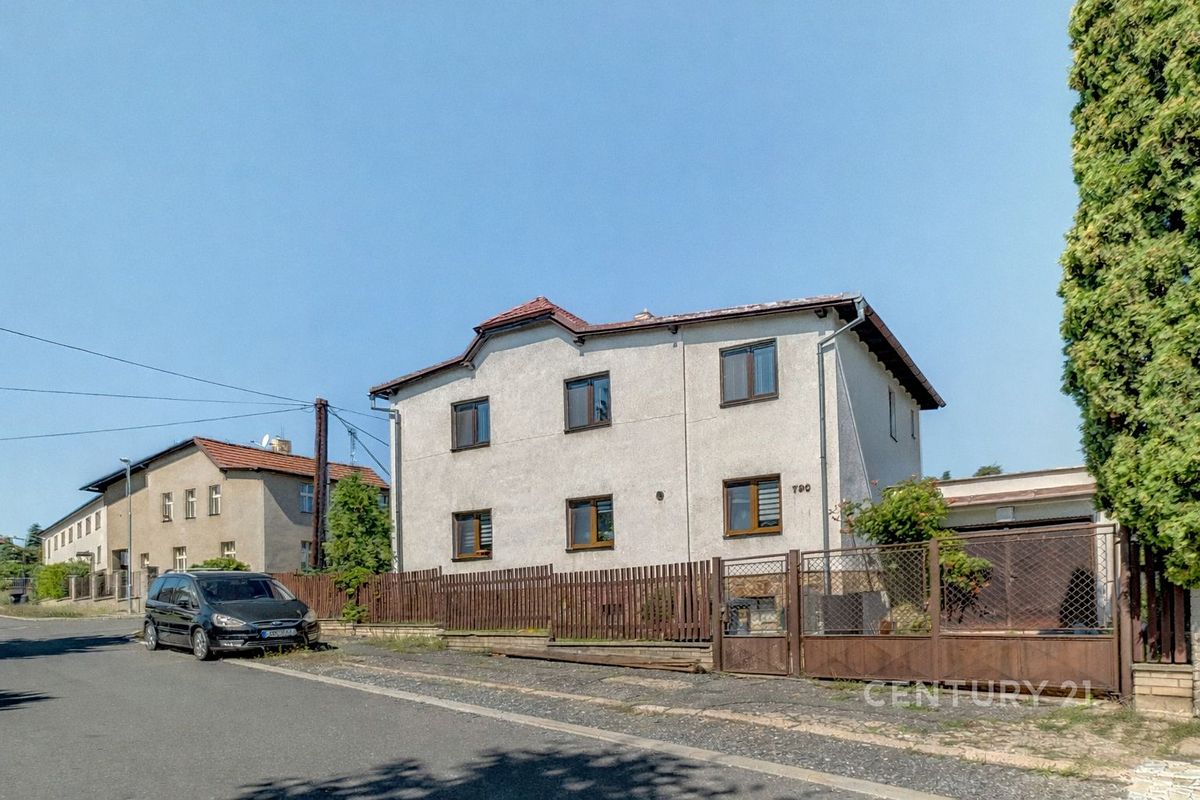 Pronájem bytu 4+kk 97 m² – fotografie 2