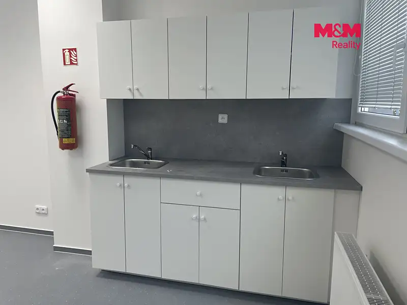 Pronájem ordinace 47 m², Most – náhled fotky 3