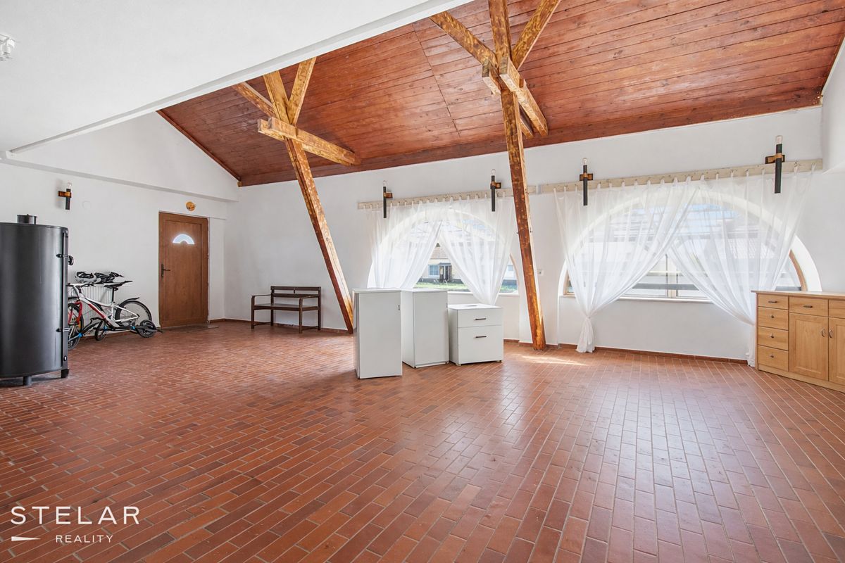Prodej rodinného domu 476 m², pozemek 3188 m² – fotografie 4