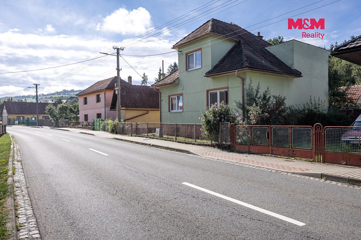 Prodej rodinného domu 140 m², pozemek 633 m² – fotografie 3