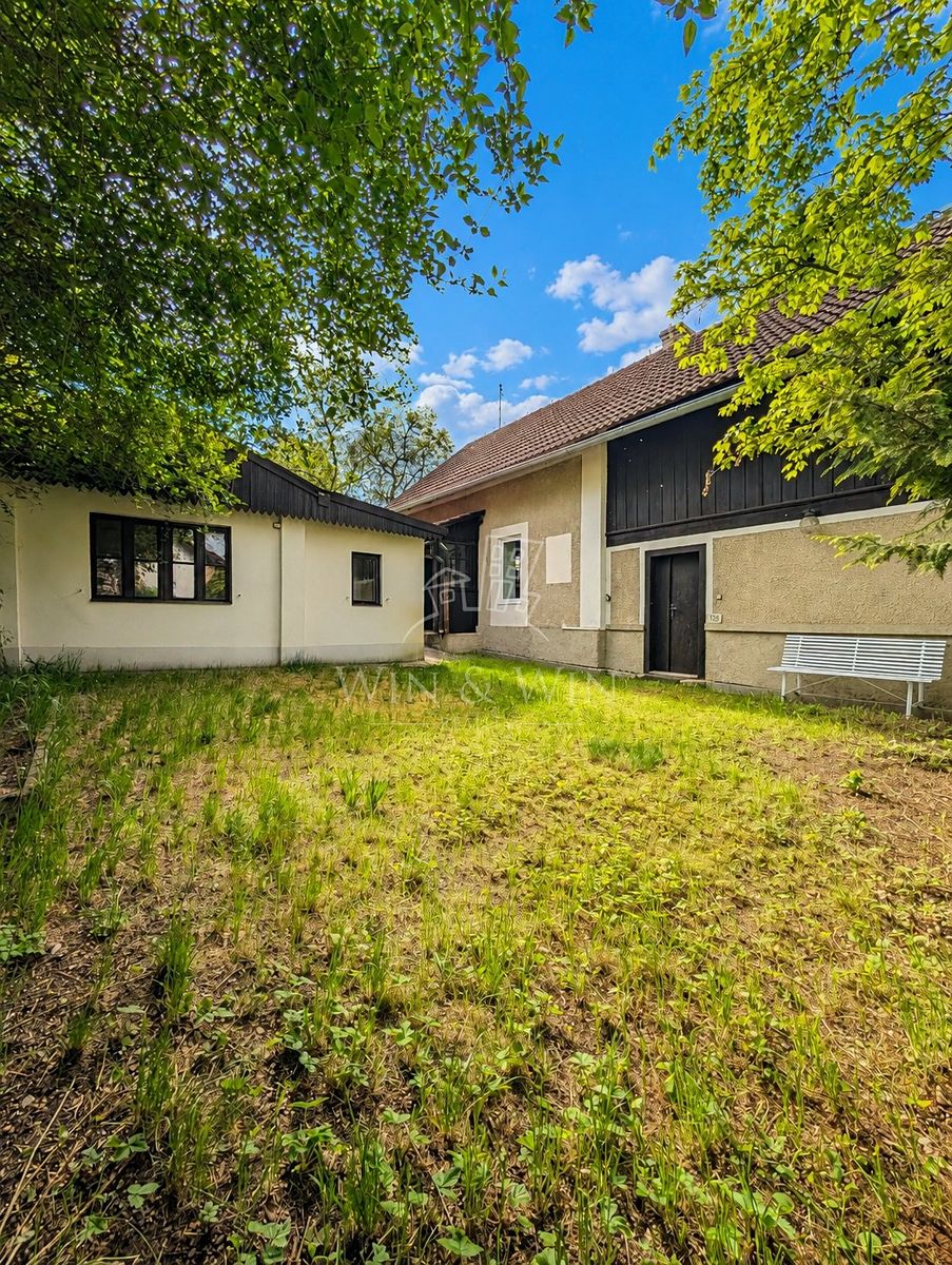 Prodej rodinného domu 100 m², pozemek 529 m² – fotografie 2