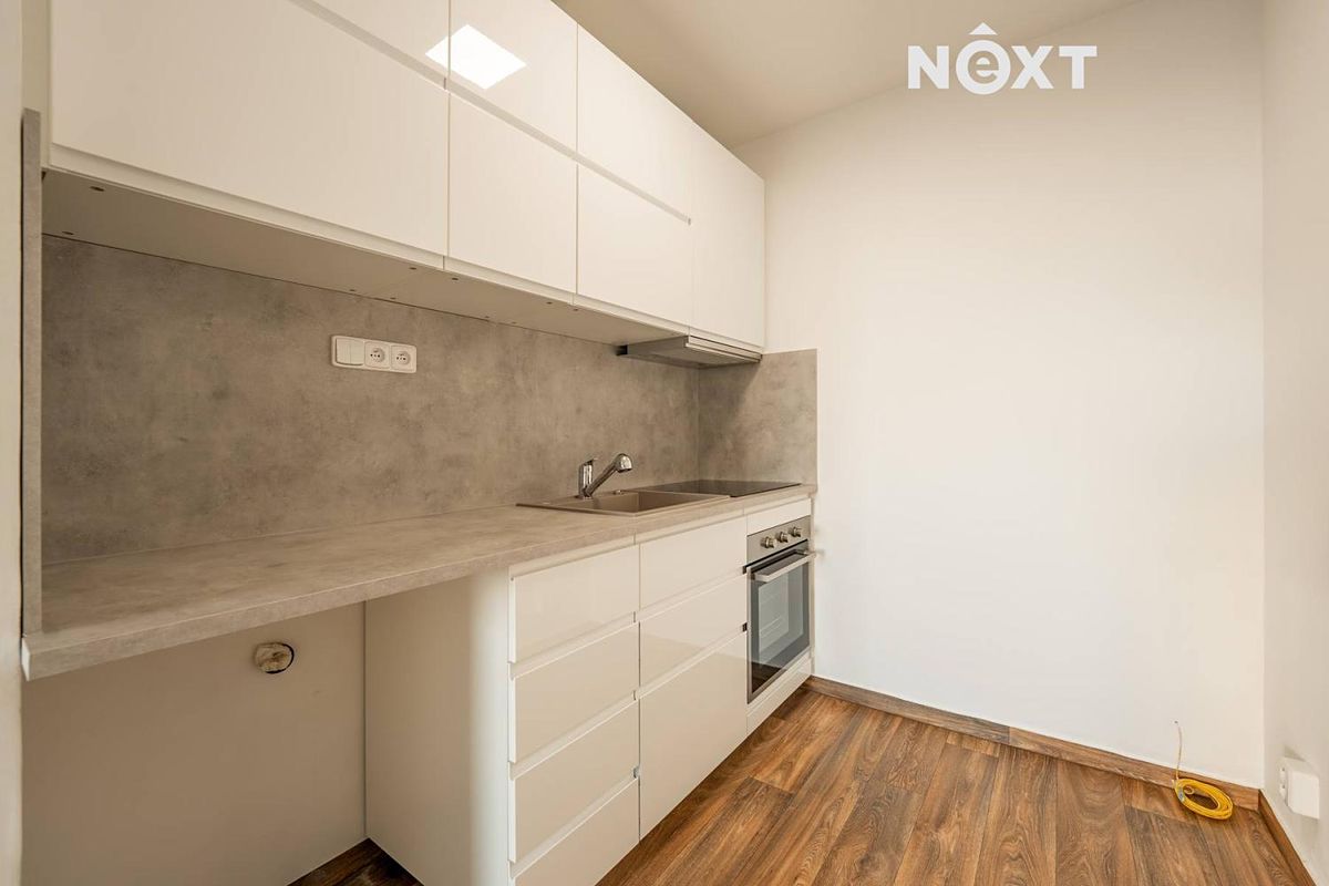 Pronájem bytu 2+kk 45 m² – fotografie 4