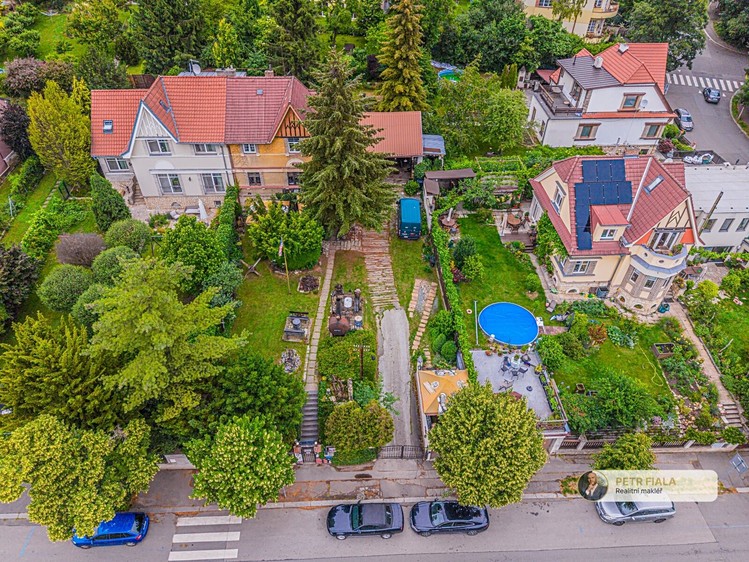 Будинок на продаж, 210 м² (28 з 34)