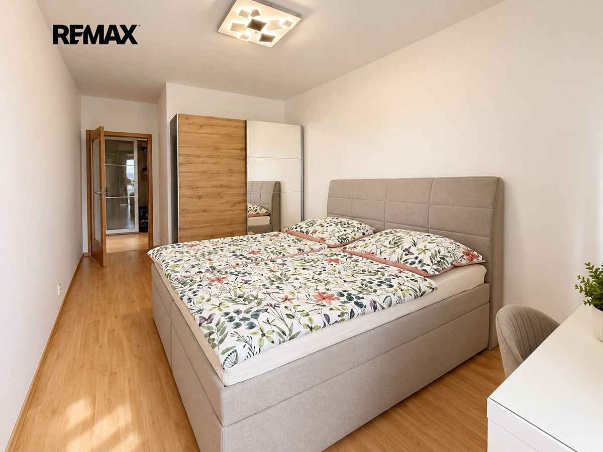 Pronájem bytu 2+kk 63 m²