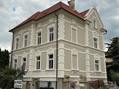 Prodej rodinného domu 460 m², pozemek 612 m²