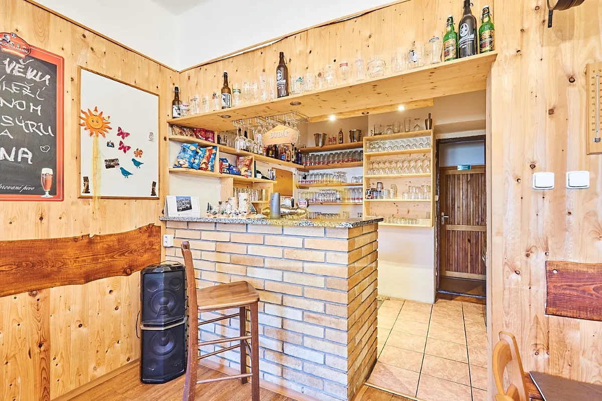 Prodej ubytovacího zařízení 468 m²
