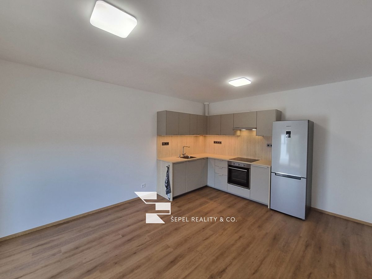 Pronájem bytu 2+kk 51 m² – fotografie 5