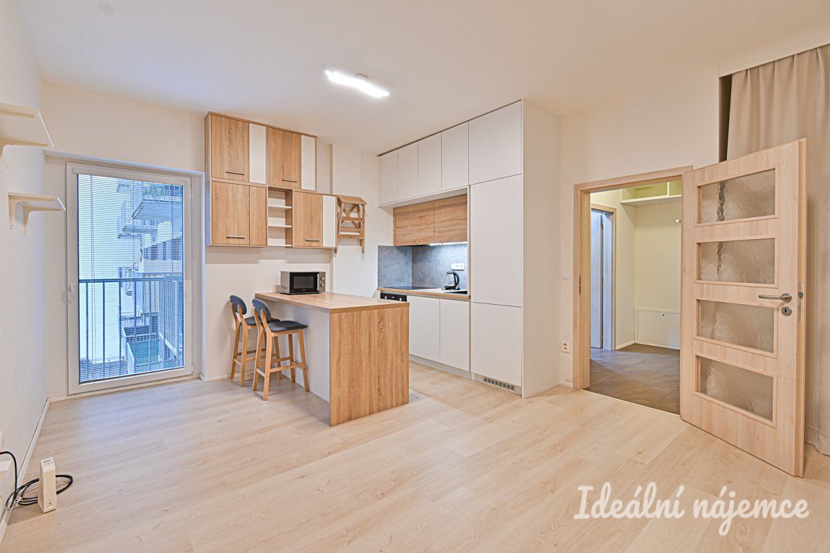 Pronájem bytu 2+kk 49 m²