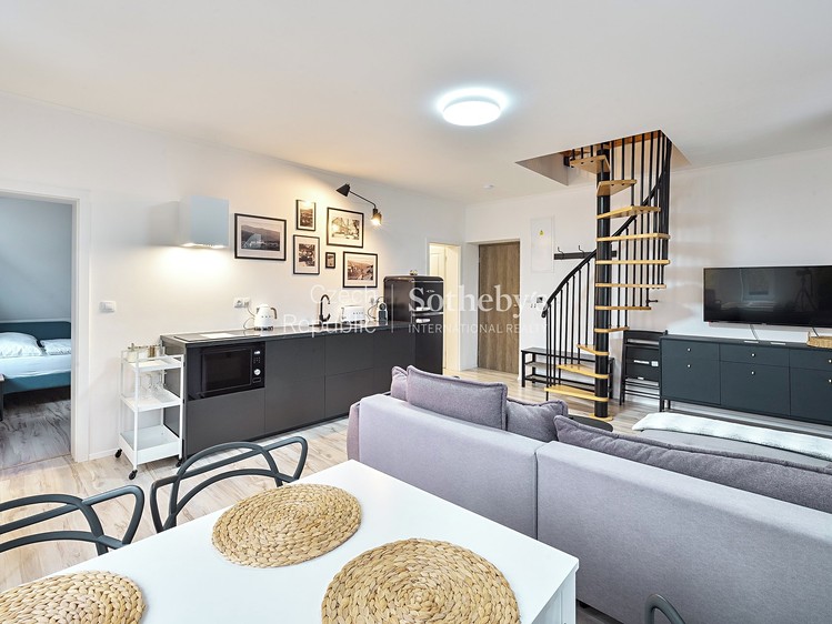 Gewerbefläche zum Kauf, 63 m² (1 von 26)