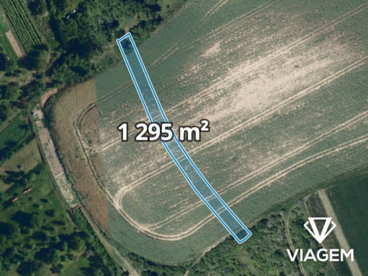 Grundstück zum Kauf, 1.295 m² (1 von 4)