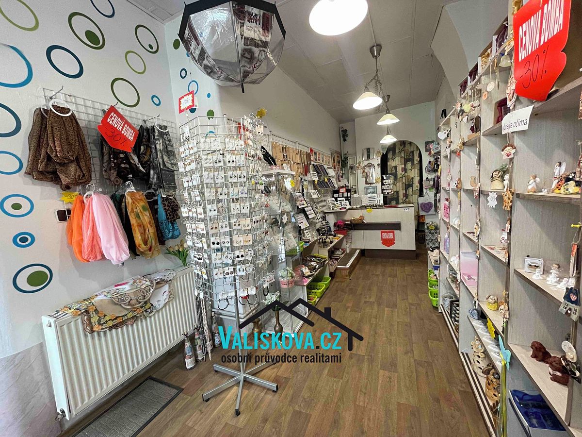 Pronájem obchodního prostoru 32 m² – fotografie 3