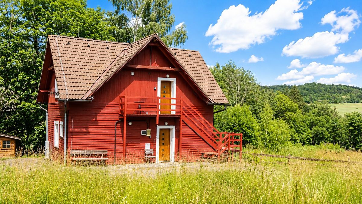 Prodej chalupy 96 m², pozemek 121 m² – fotografie 2