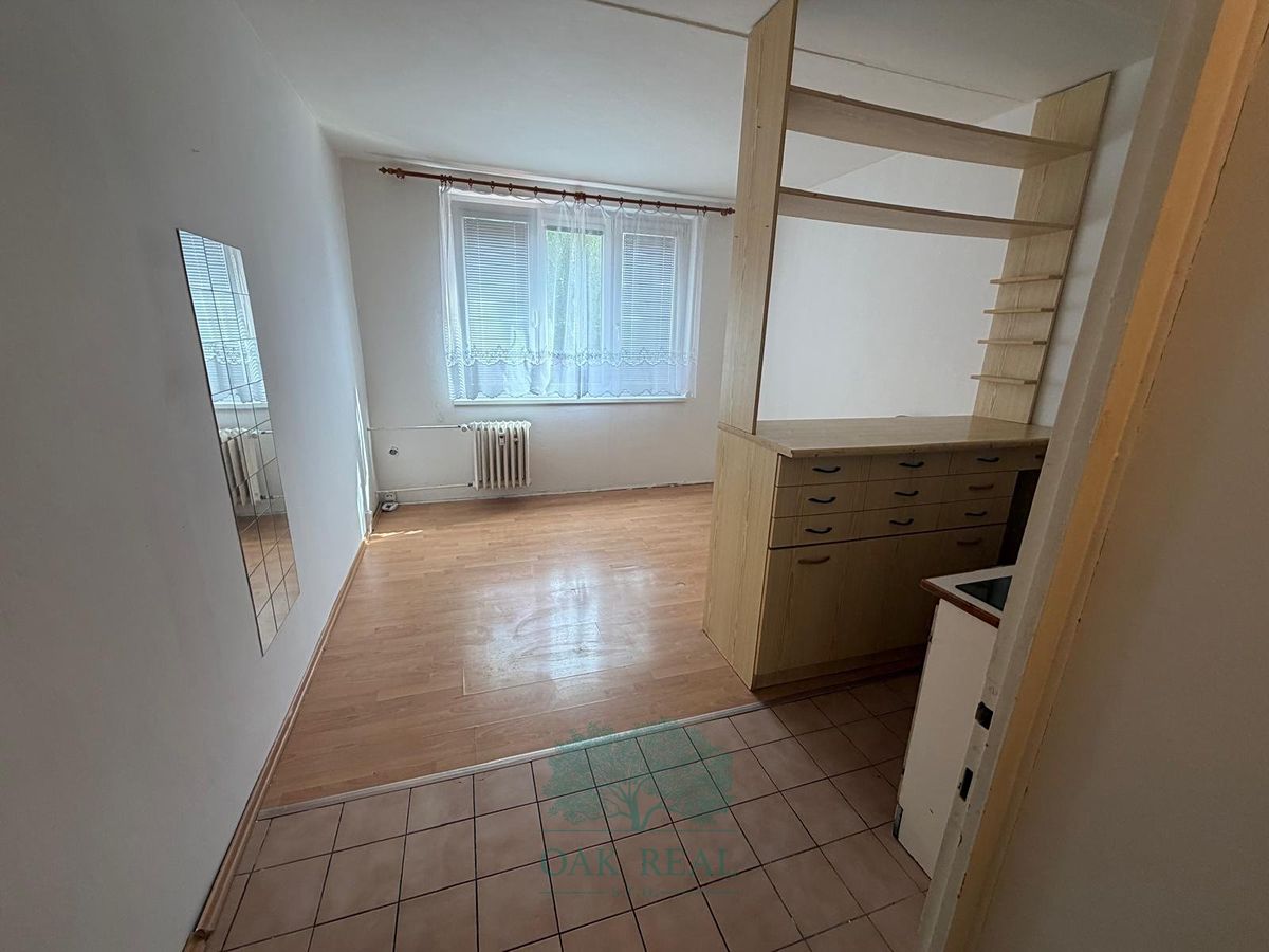 Pronájem bytu 1+kk 20 m² – fotografie 2