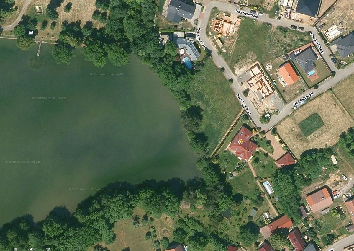 Prodej stavebního pozemku 764 m² – fotografie 4