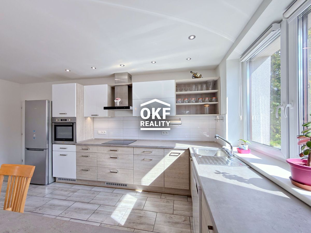 Prodej rodinného domu 124 m², pozemek 847 m² – fotografie 4