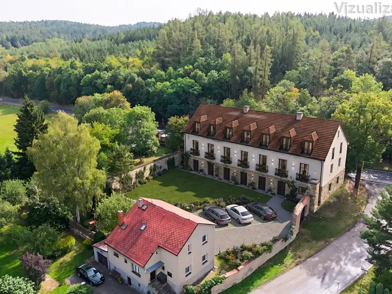 Prodej rodinného domu 400 m², pozemek 1067 m², Trhové Dušníky – náhled fotky 1