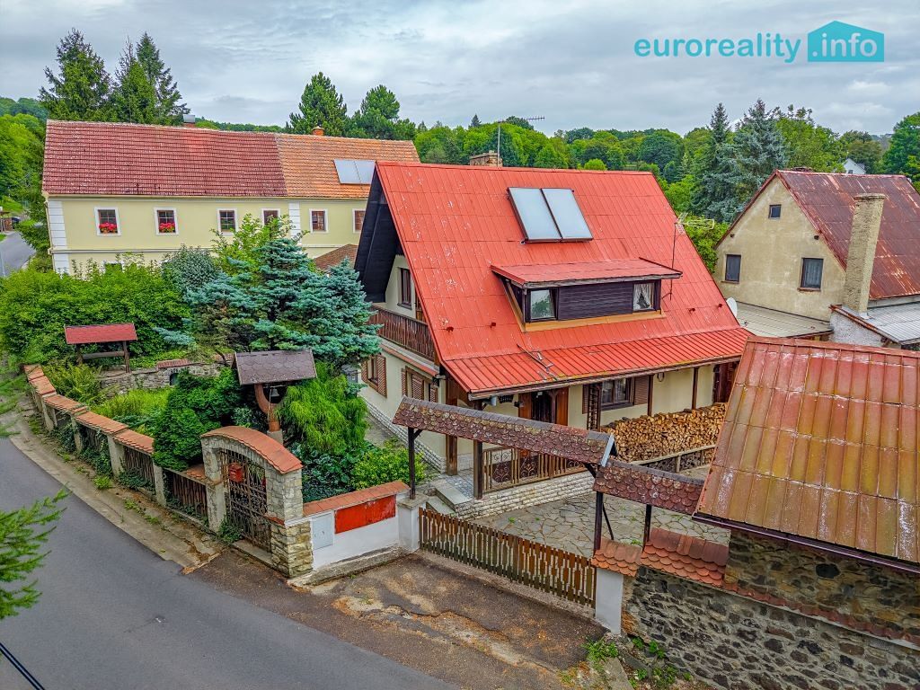 Prodej rodinného domu 103 m², pozemek 396 m² – fotografie 2