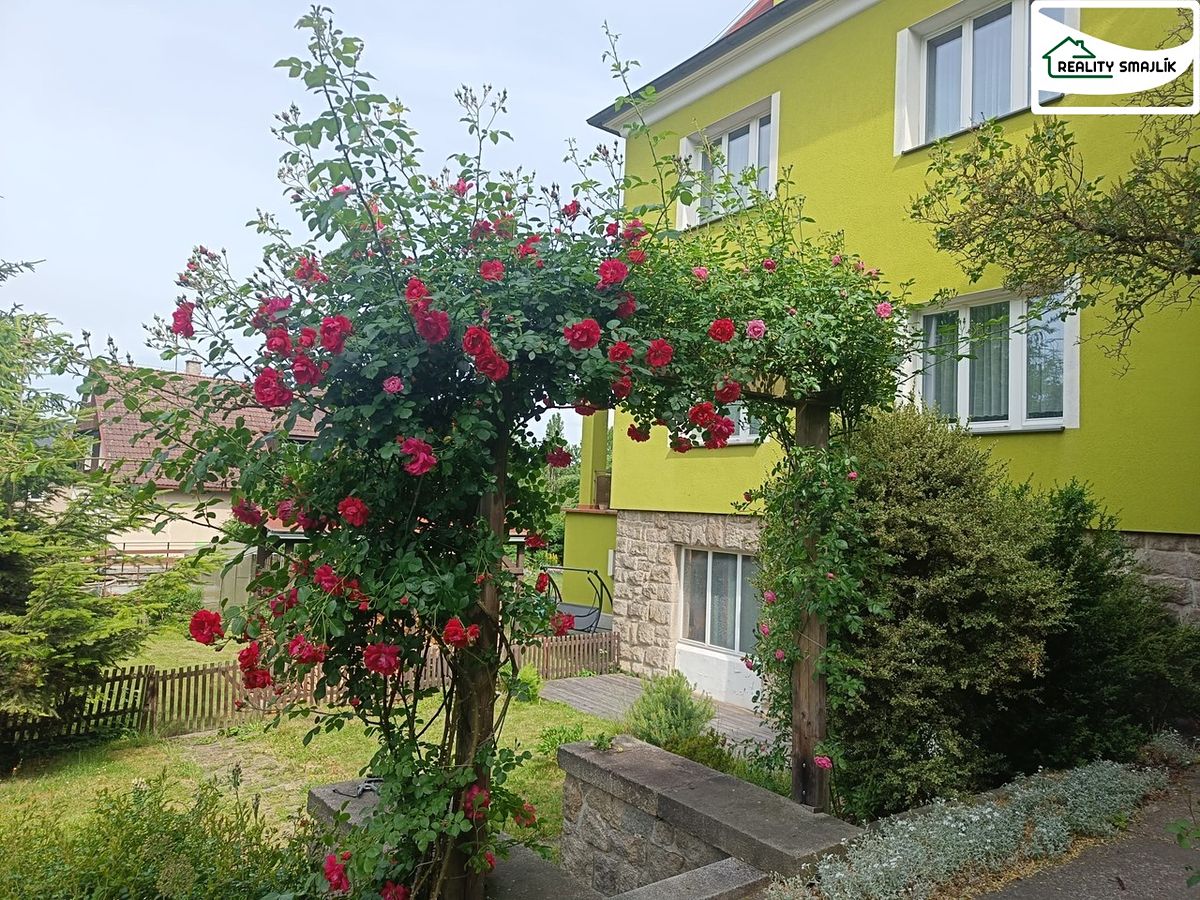Prodej vily 216 m², pozemek 1202 m² – fotografie 5