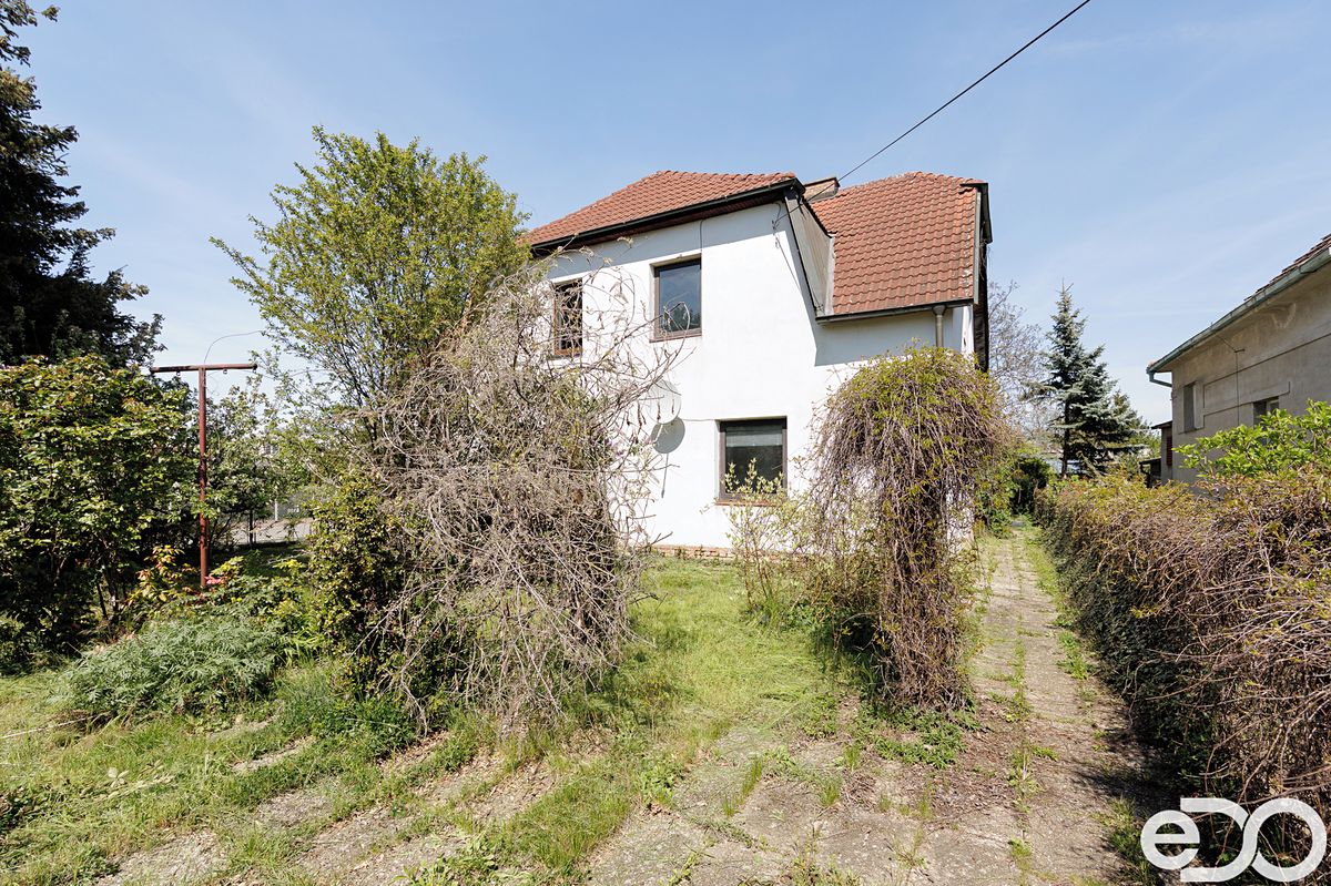 Prodej rodinného domu 120 m², pozemek 356 m² – fotografie 2