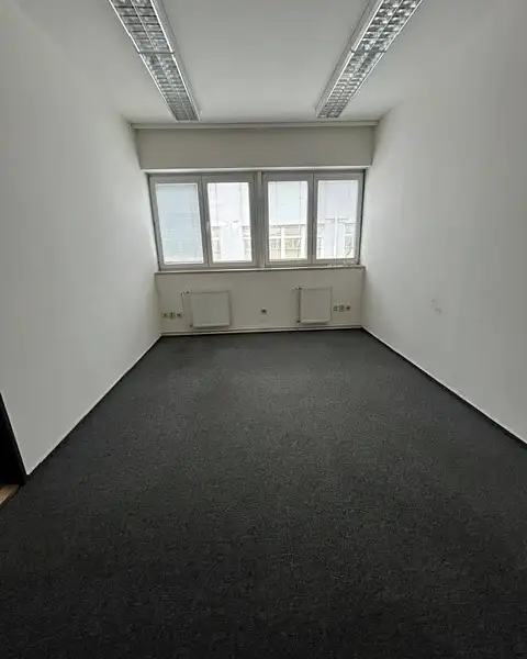 Pronájem kanceláře 32 m², Brno – náhled fotky 2