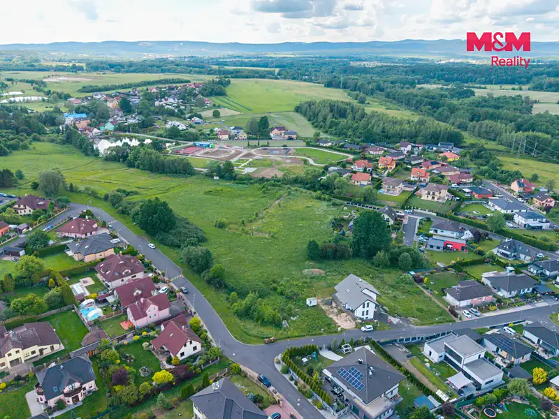 Prodej stavebního pozemku 1043 m², Jenišov – náhled fotky 2