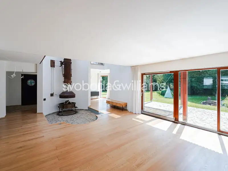 Prodej vily 378 m², pozemek 1504 m², Praha – náhled fotky 3