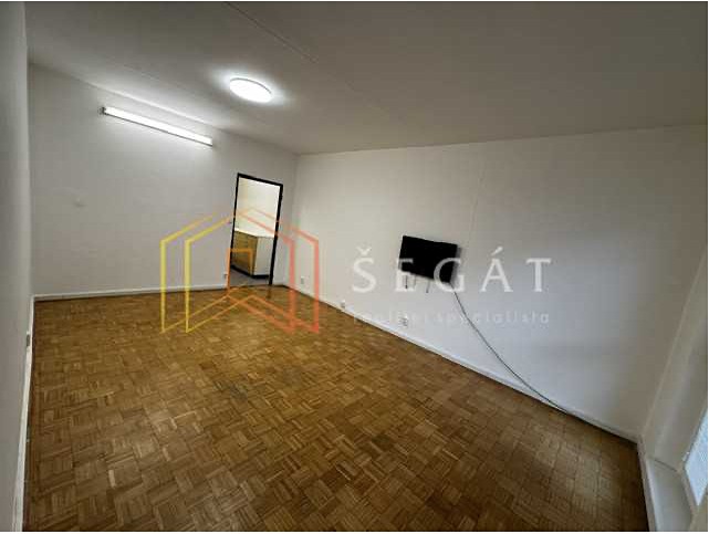 Prodej bytu 1+kk, 35 m² (13 z 18)