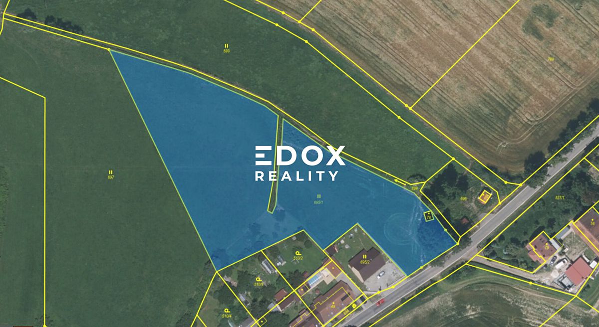 Prodej stavebního pozemku 8654 m², Ražice – fotka 1 z 3