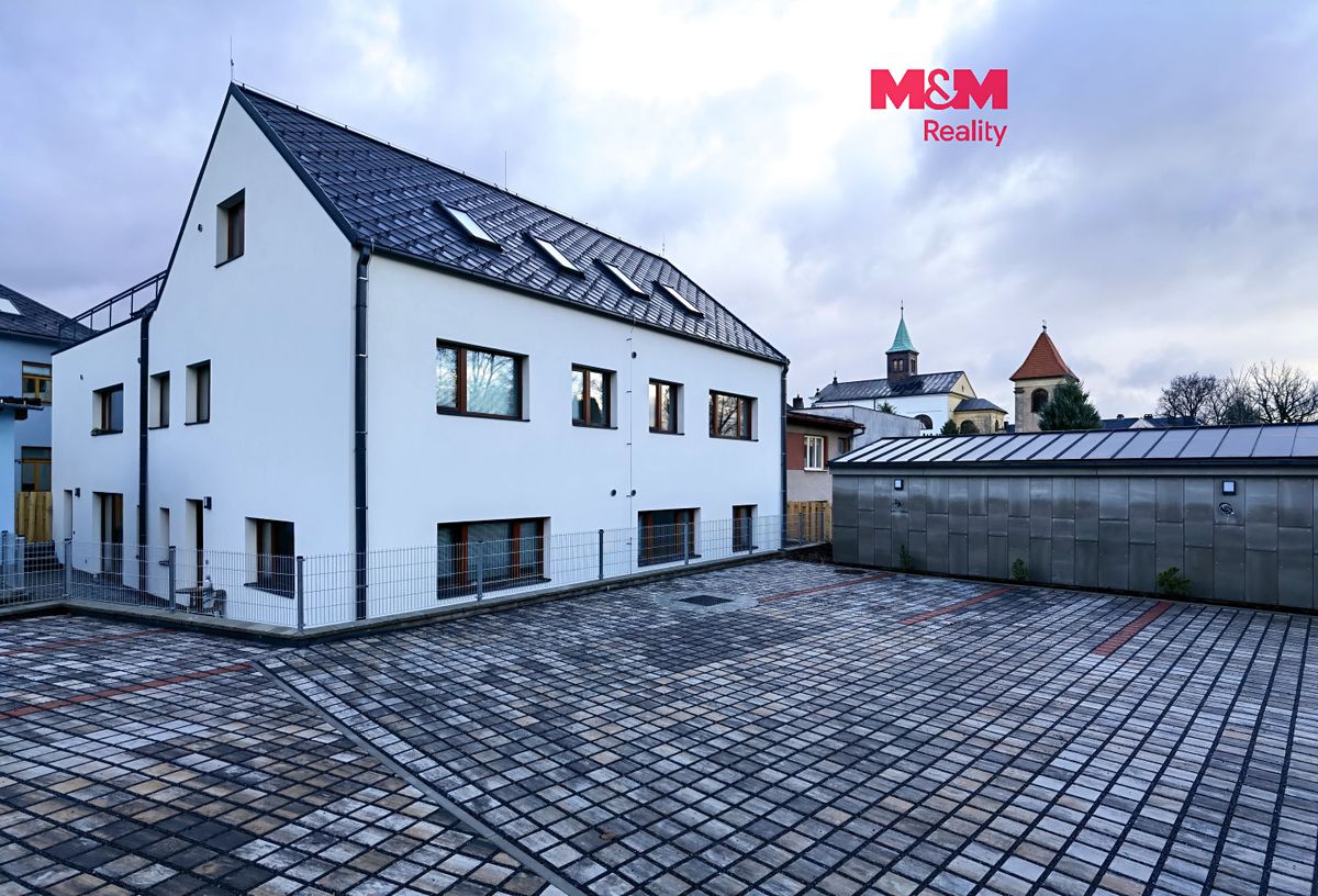 Pronájem bytu 2+kk 62 m²