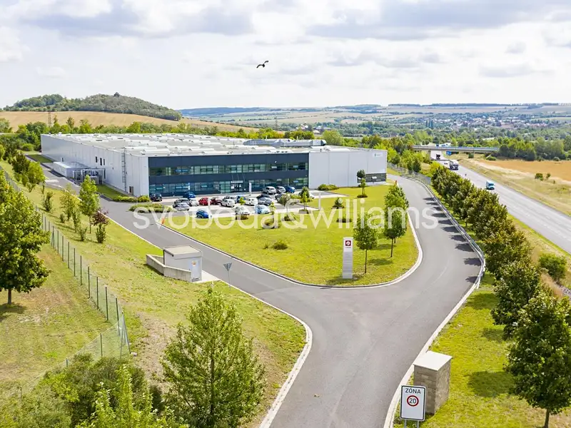 Pronájem skladového prostoru 5756 m², Louny – náhled fotky 3