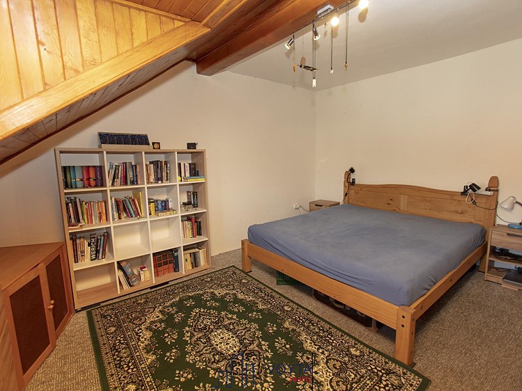 Будинок на продаж, 320 м² (17 з 28)