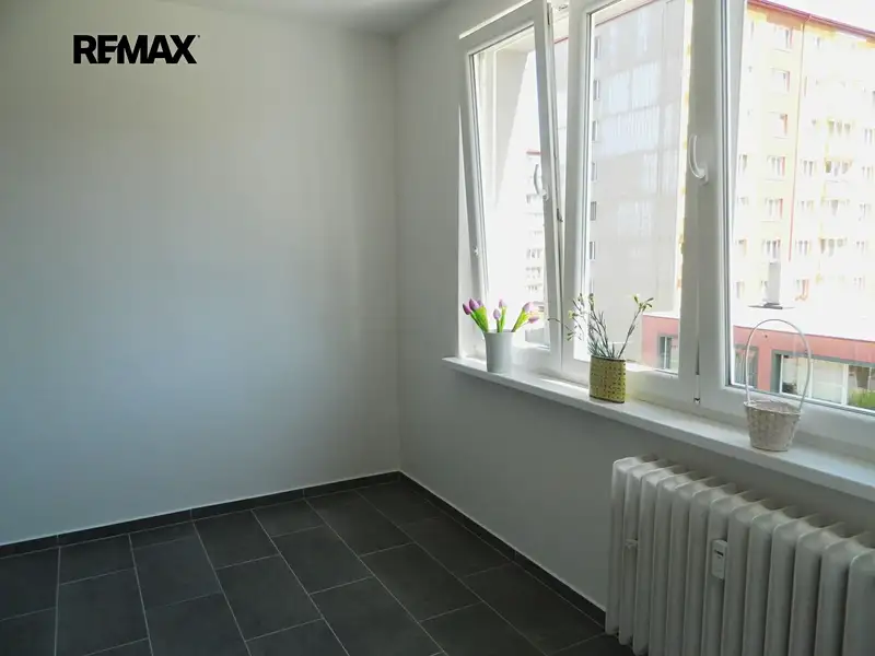 Prodej bytu 2+1 61 m², Aš – náhled fotky 3