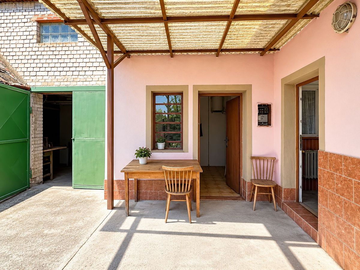 Prodej rodinného domu 200 m², pozemek 960 m² – fotografie 4