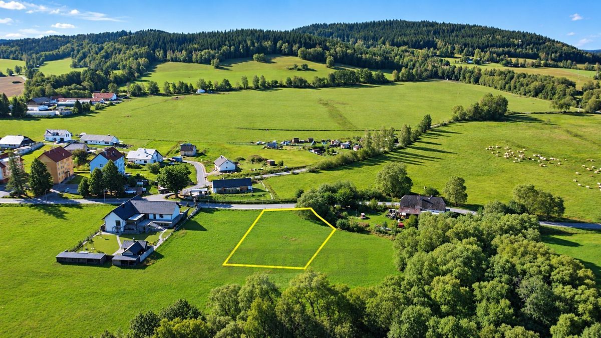 Prodej stavebního pozemku 1975 m², Záblatí – fotka 1 z 3