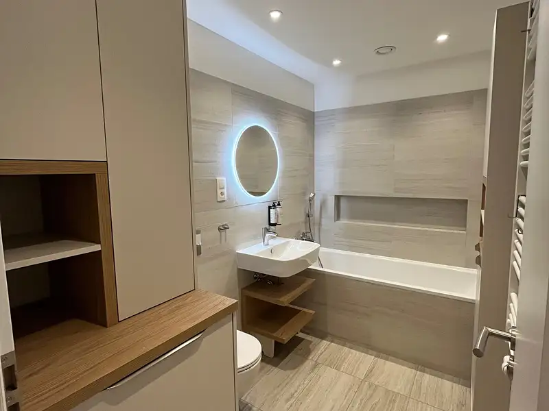 Pronájem bytu 2+kk 52 m², Praha – náhled fotky 3
