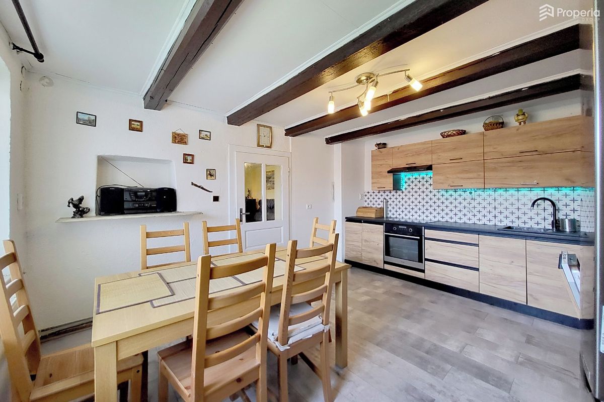 Prodej rodinného domu 105 m², pozemek 2023 m² – fotografie 3