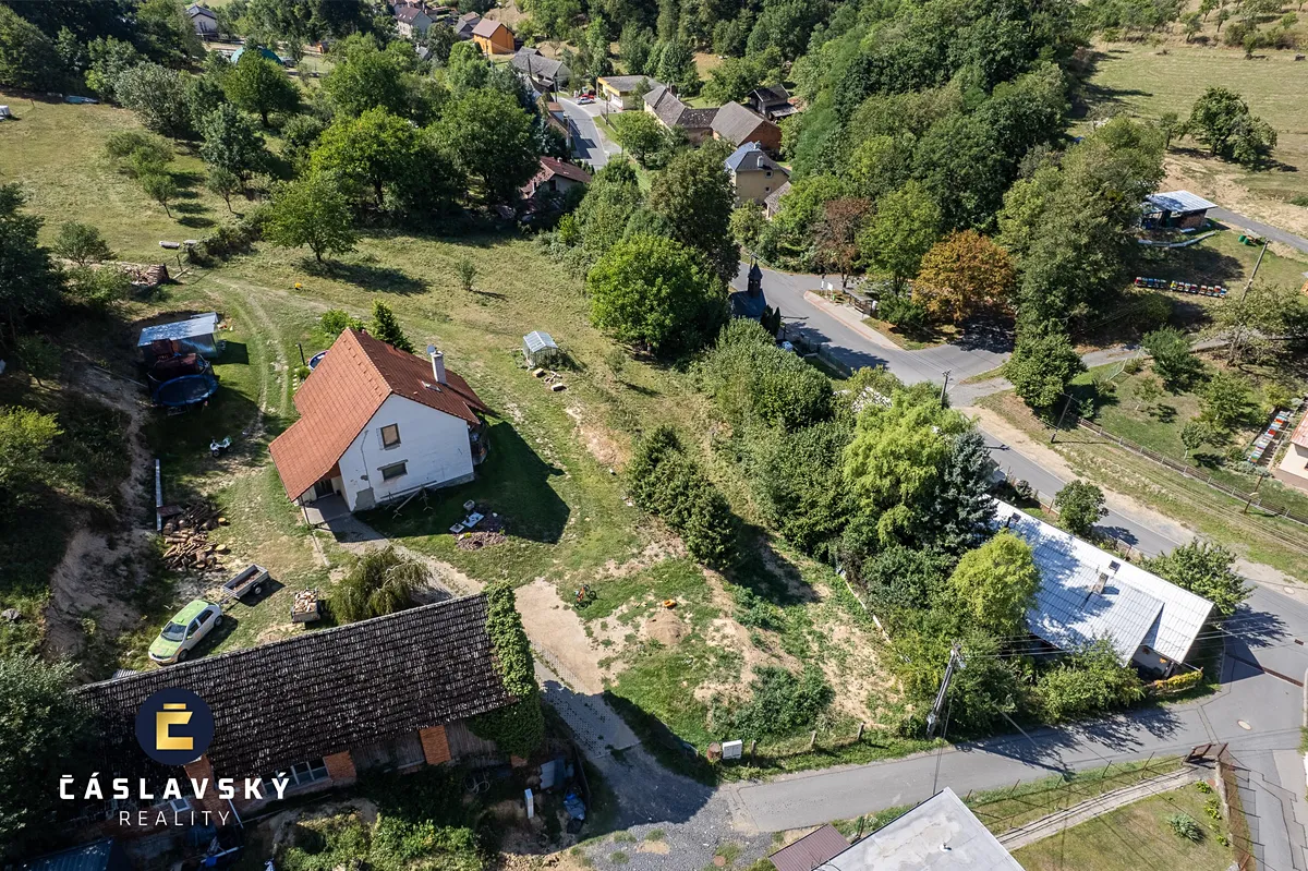 Prodej stavebního pozemku 1684 m²