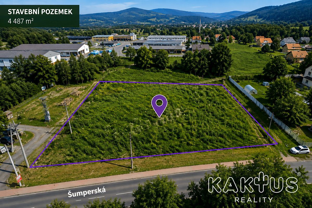 Prodej stavebního pozemku 4487 m² – fotografie 2