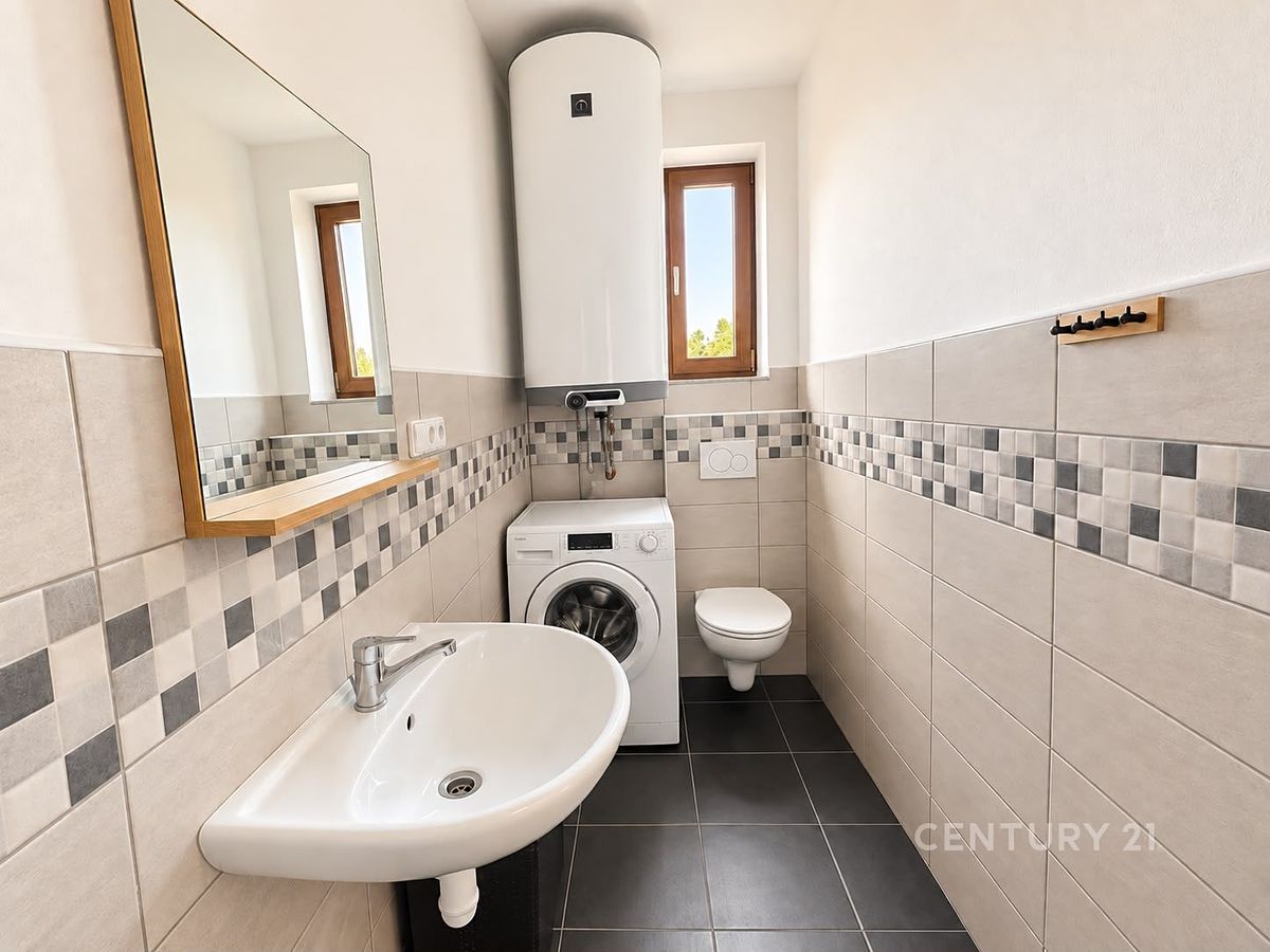 Pronájem bytu 3+kk 53 m² – fotografie 5