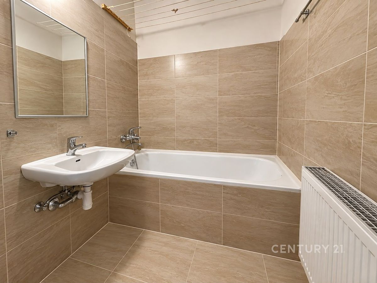 Pronájem bytu 3+1 70 m² – fotografie 5