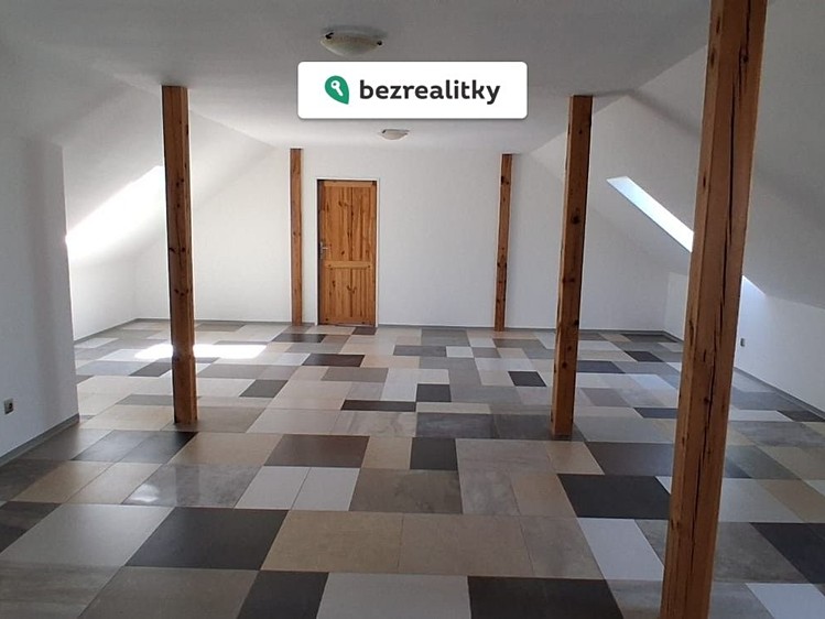 Будинок на продаж, 318 м² (19 з 23)