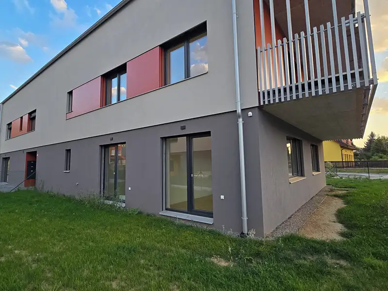 Prodej bytu 4+kk 117 m², Dobřichovice – náhled fotky 1