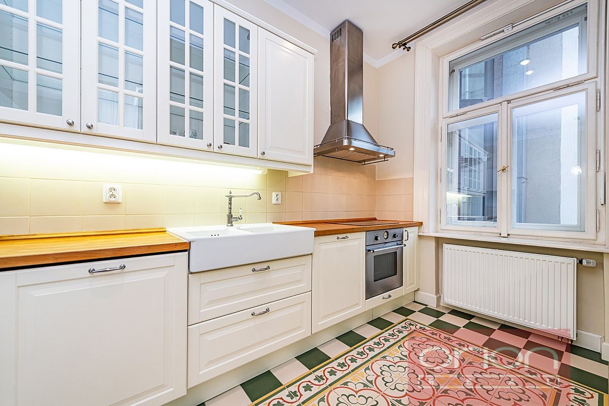 Pronájem bytu 3+1 89 m² – fotografie 2