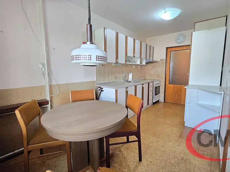 Prodej rodinného domu 110 m², pozemek 136 m², Praha – náhled fotky 3