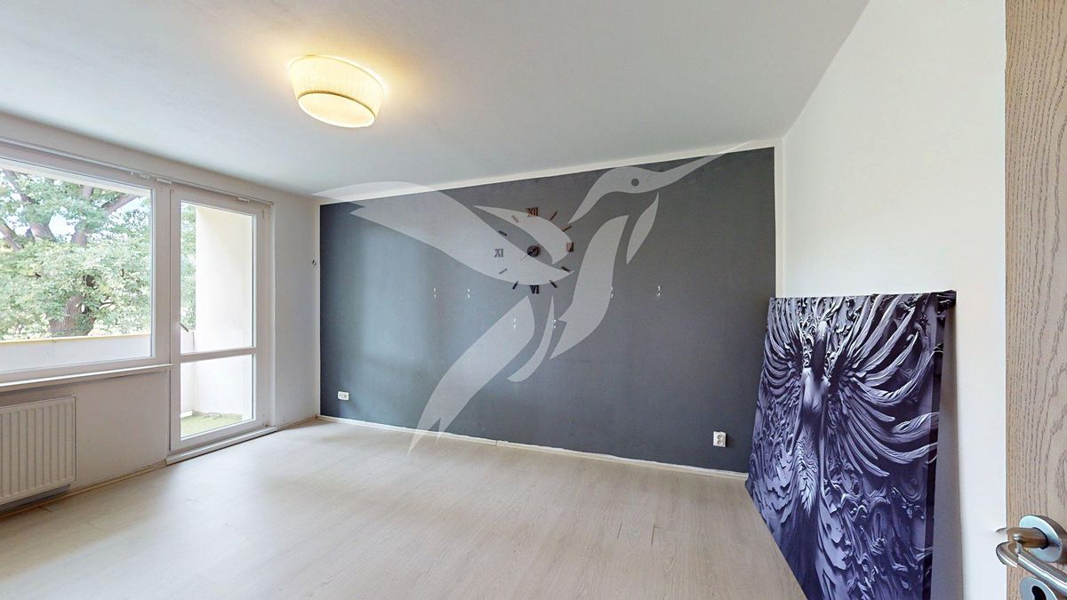 Pronájem bytu 4+1 86 m² – fotografie 3
