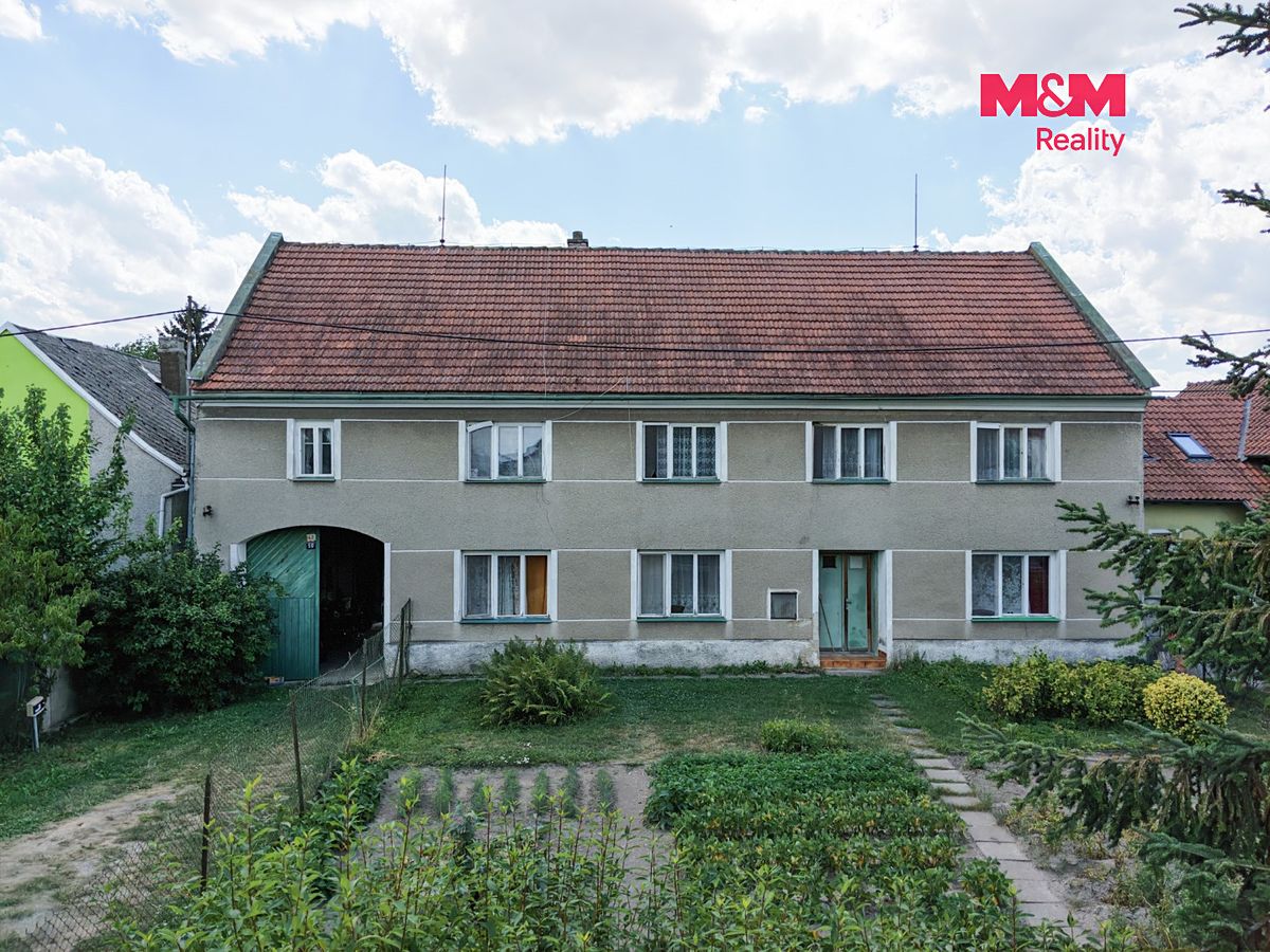 Prodej rodinného domu 217 m², pozemek 2548 m² – fotografie 2