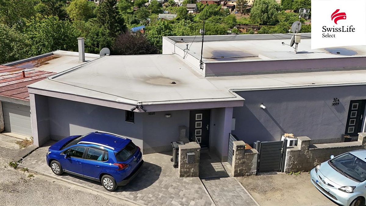 Prodej rodinného domu 190 m², pozemek 374 m² – fotografie 2
